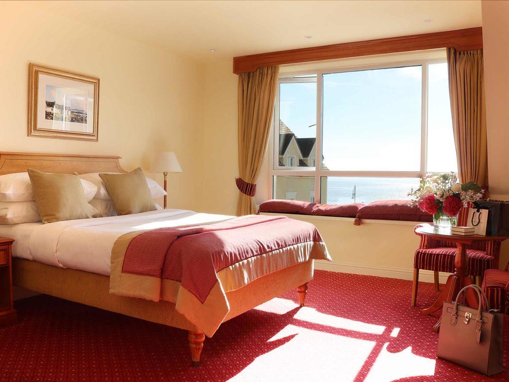 Galway Bay Hotel Conference & Leisure Centre Esterno foto