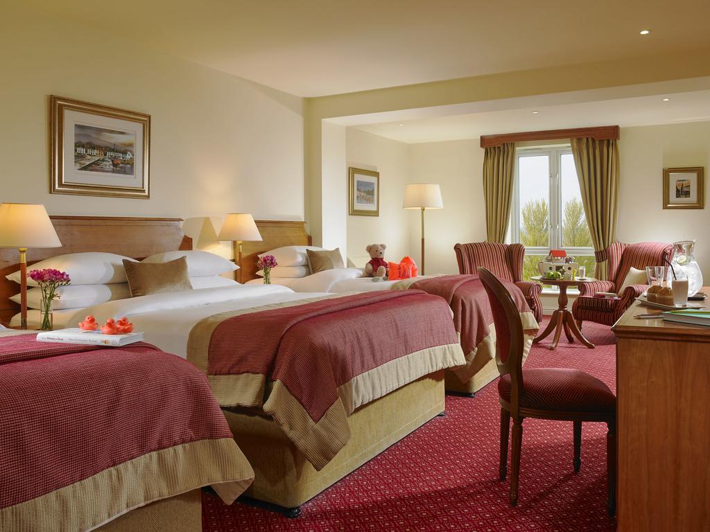 Galway Bay Hotel Conference & Leisure Centre Esterno foto